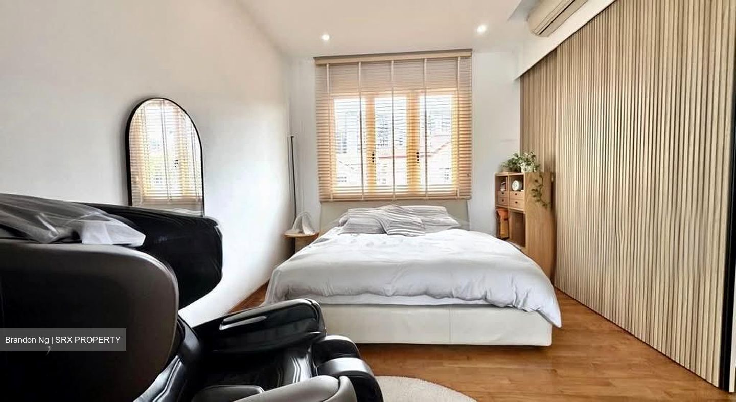 Lorong 105 Changi (D15), Terrace #556601021